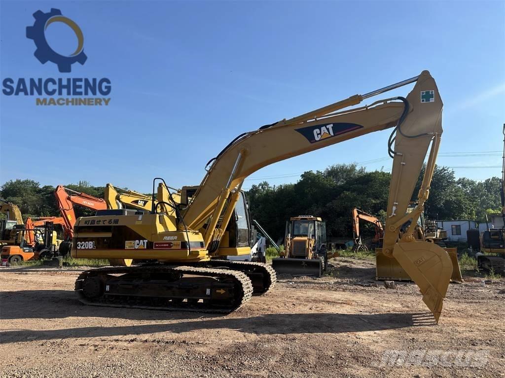 CAT 320 B L Kāpurķēžu ekskavatori