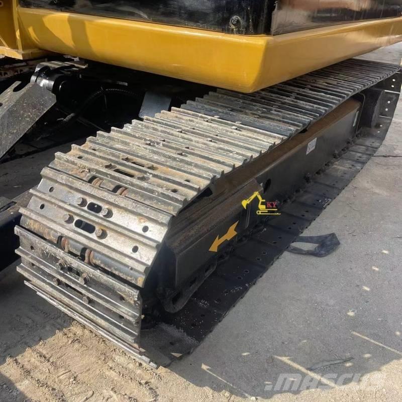 CAT 305.5 Kāpurķēžu ekskavatori