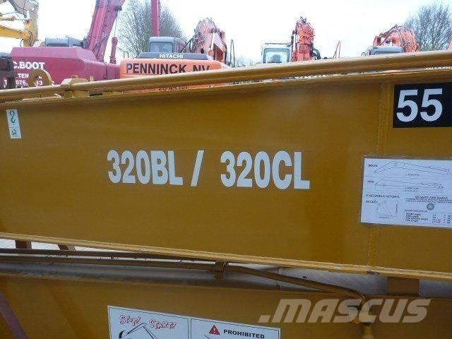 Long Reach  Cat 320 Ekskavatori tālās sniedzamības darbiem