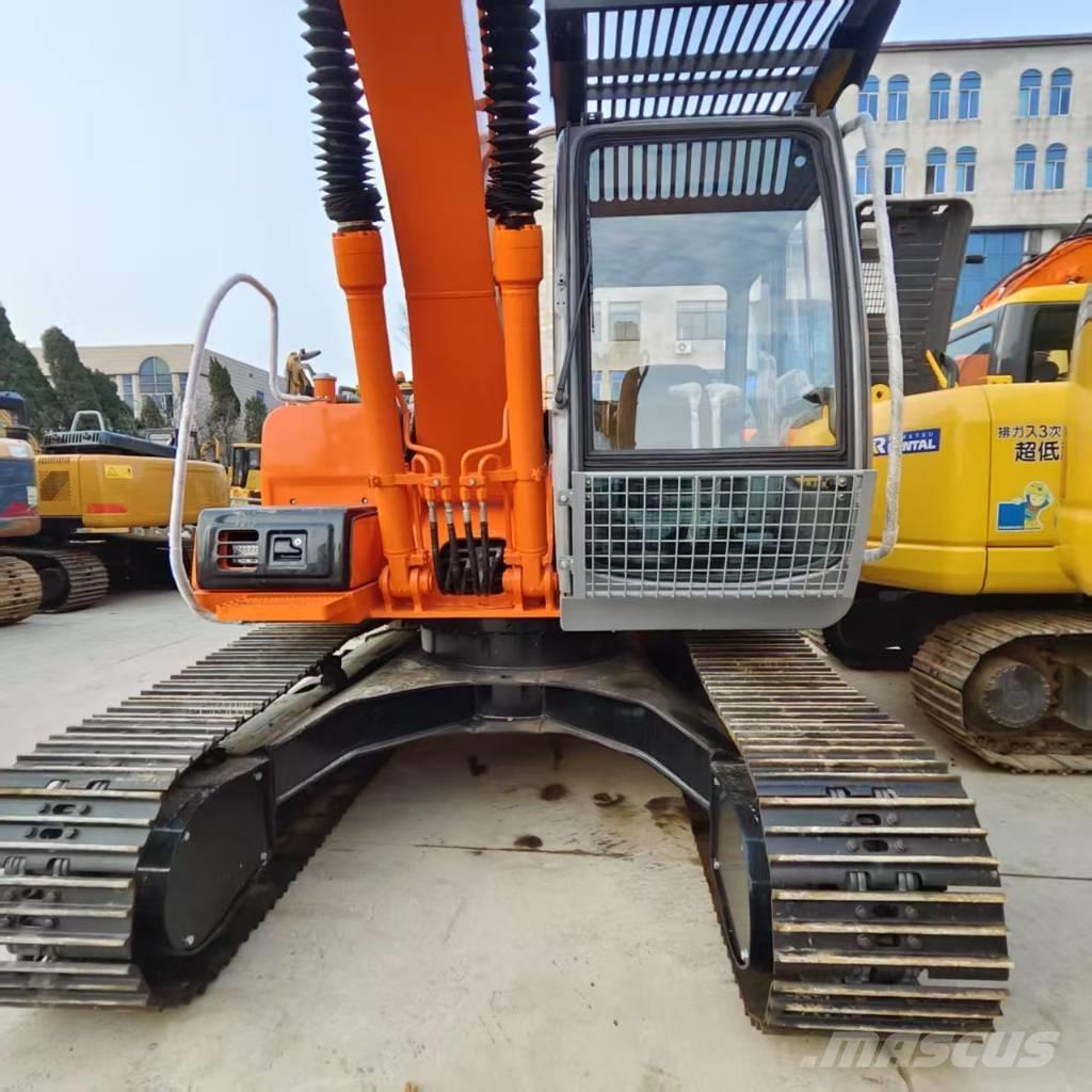 Hitachi EX 120 Vidēja lieluma ekskavatori 7 t - 12 t
