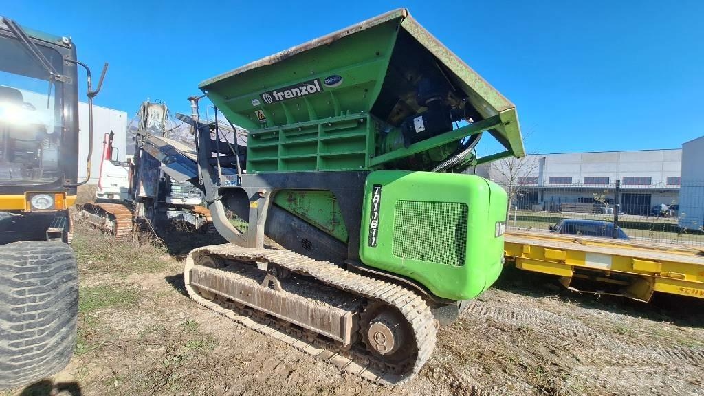 Franzoi TRI 1611 FP Mobilie drupinātāji