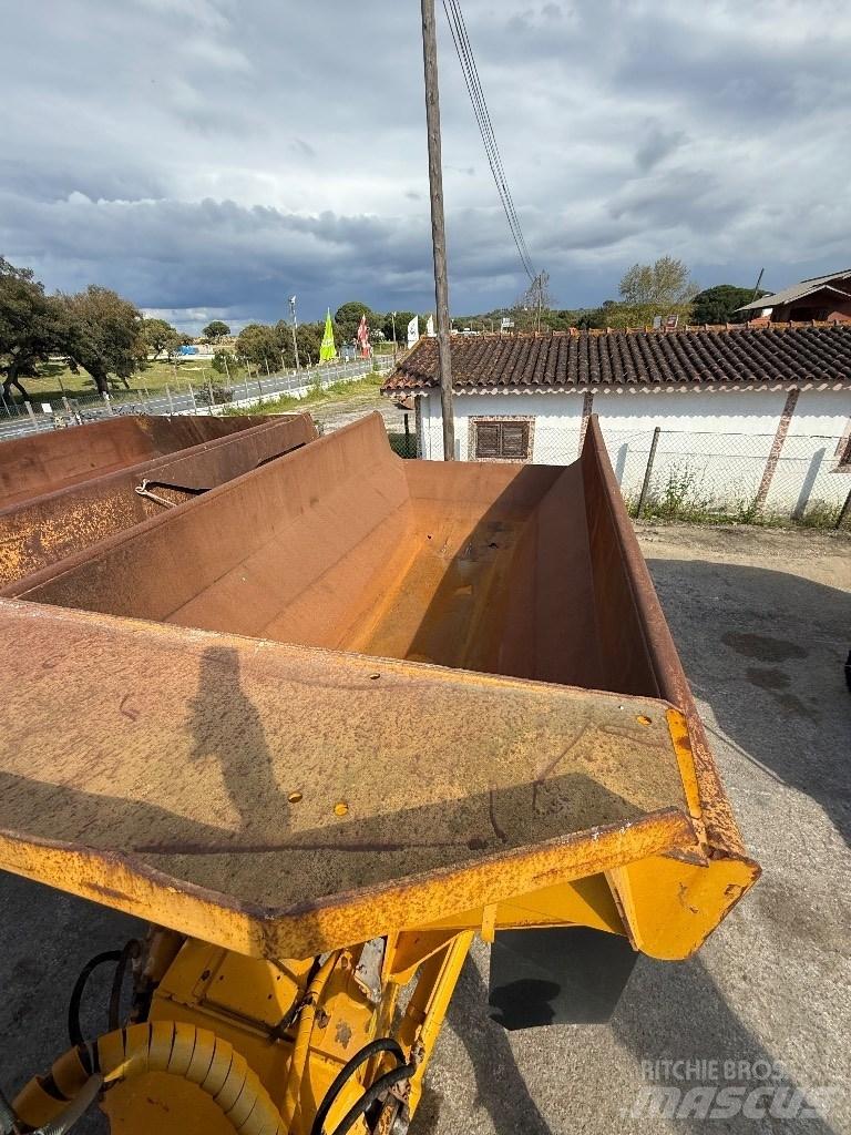 Volvo A25D Artikulētie pašizgāzēji