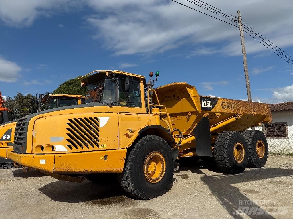 Volvo A25D Artikulētie pašizgāzēji