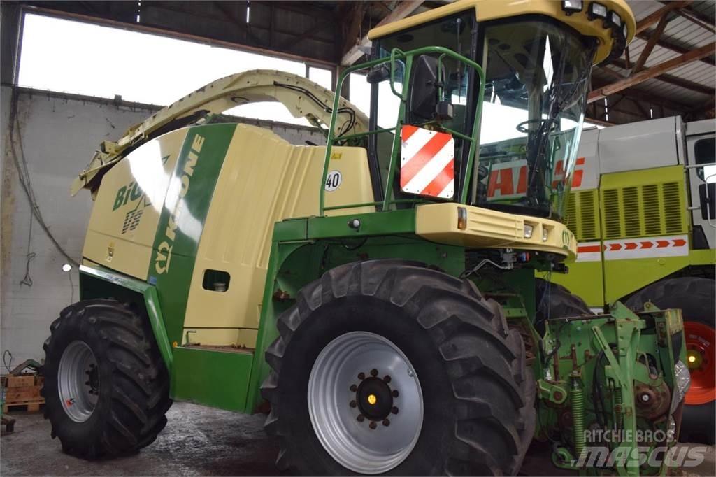 Krone Big X V8 Lopbarības novācēji