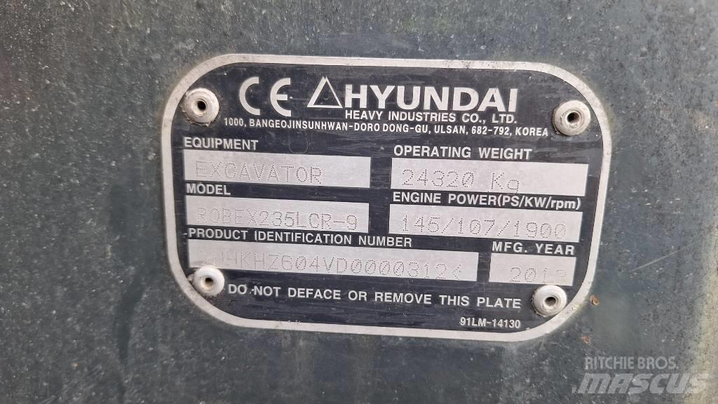 Hyundai 235 LCR-9 Kāpurķēžu ekskavatori