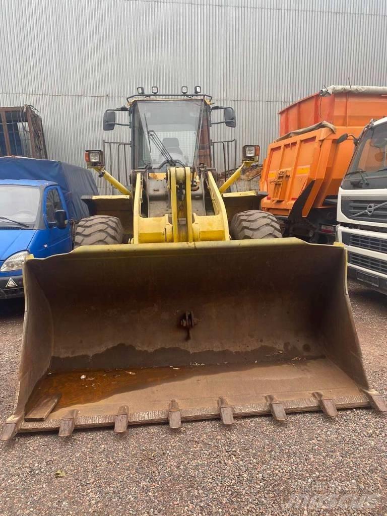 Komatsu WA 380-6 Iekrāvēji uz riteņiem