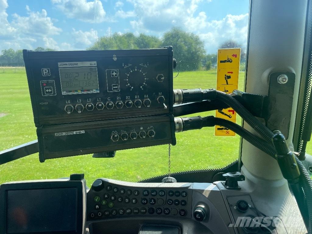 John Deere 732 Piekabināmie smidzinātāji(miglotāji)