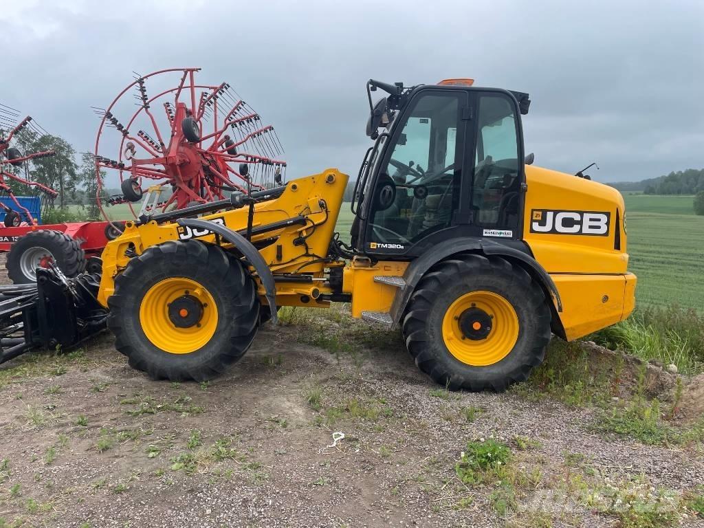 JCB TM 320 S Teleskopiskie manipulatori