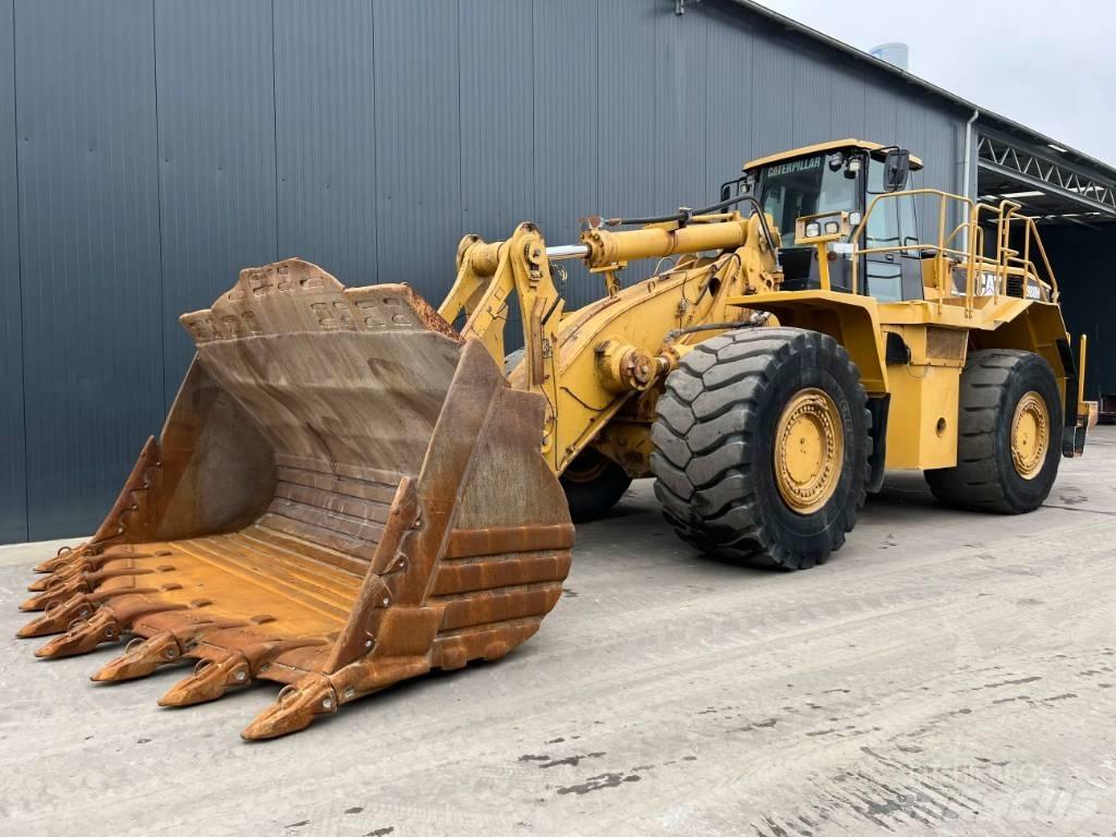 CAT 988H Iekrāvēji uz riteņiem
