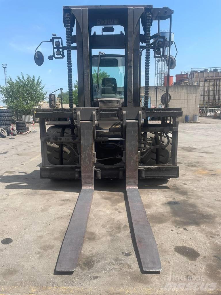 Kalmar DCG 250-12LB Tehnika ar dīzeļa dzinēju