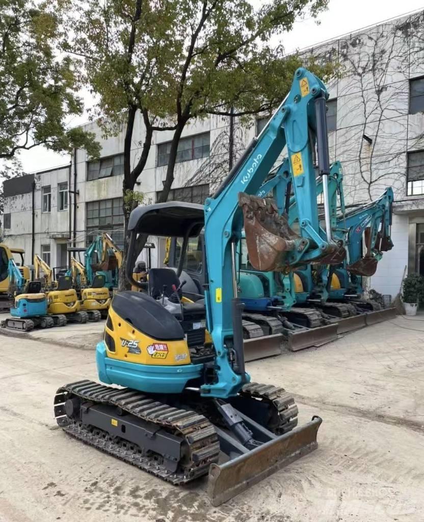 Kubota 25 Mini ekskavatori < 7 t