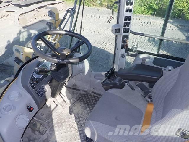 Volvo L 120 H Iekrāvēji uz riteņiem