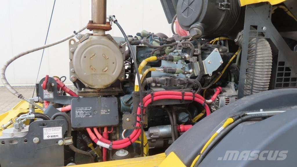 Bomag BW11 RH-5 Pneimatiskie veltņi
