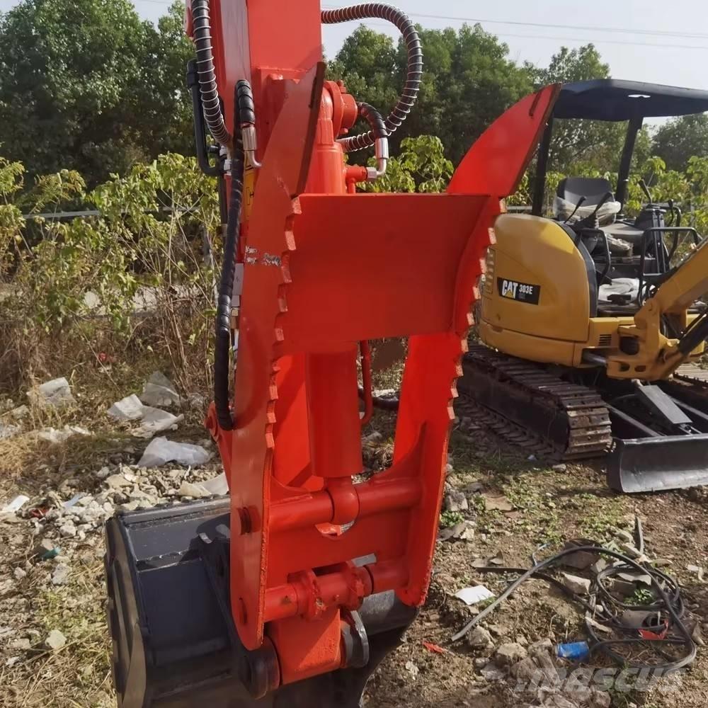 Kubota KX 155 Kāpurķēžu ekskavatori