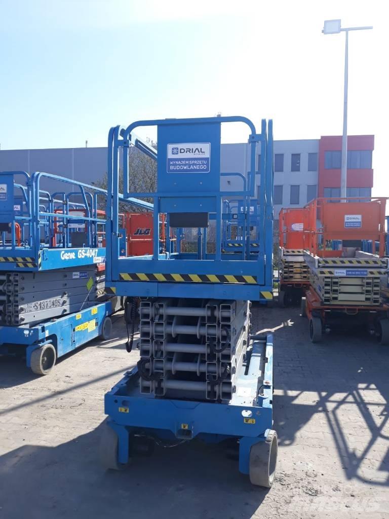 Genie GS 4047 Šķerveida pacēlāji