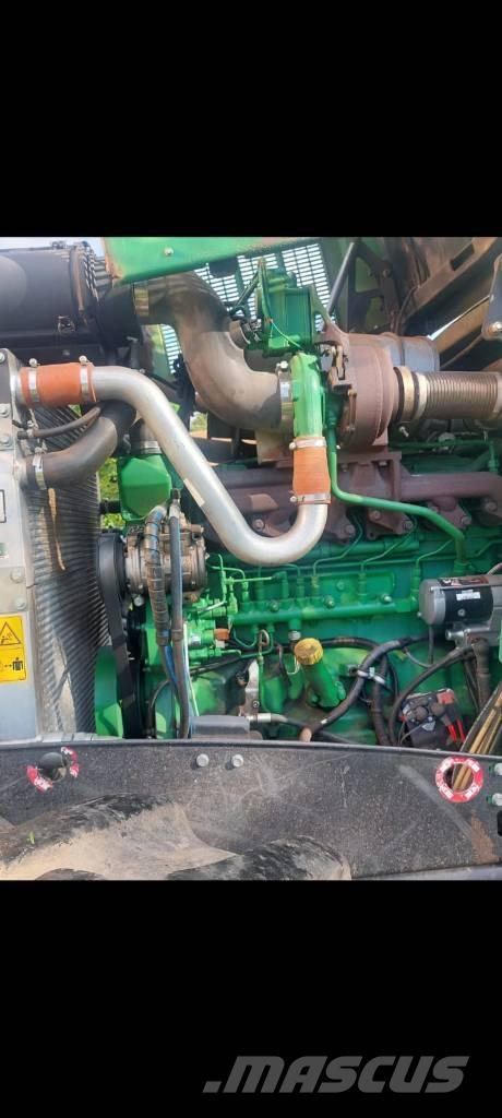 John Deere 1070 E Harvesteri