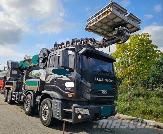 Horyong SKY750 Pacēlāji uz automašīnas bāzes