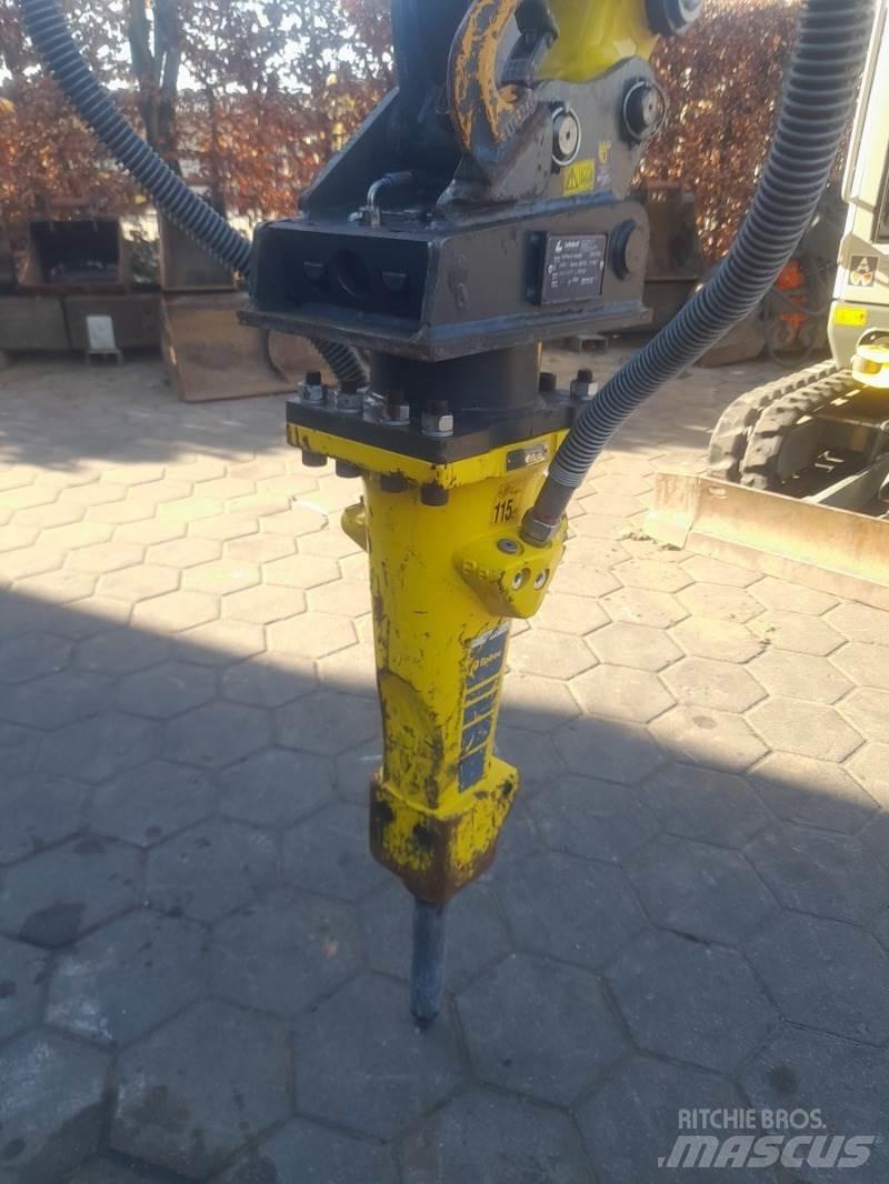 Atlas Copco SB102 Āmuri/Drupinātāji