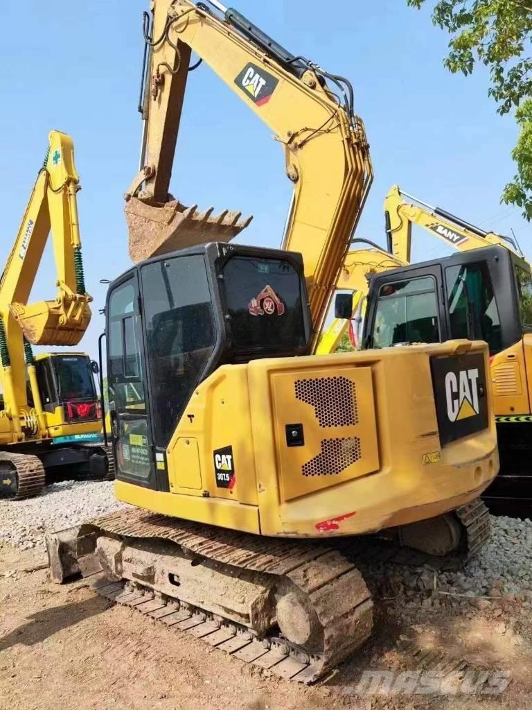 CAT 307 Kāpurķēžu ekskavatori