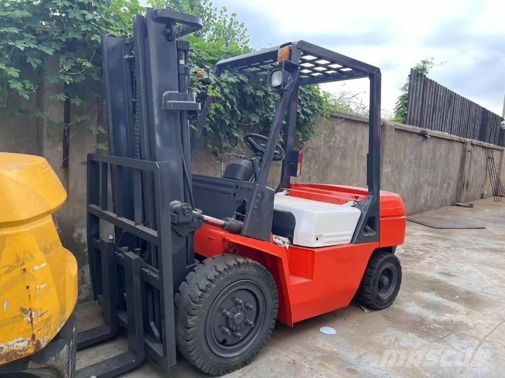 Heli 3 Ton Tehnika ar dīzeļa dzinēju