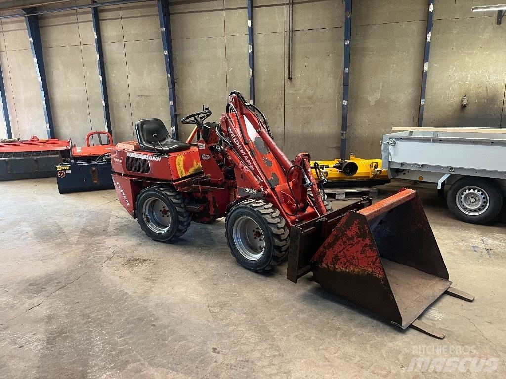 Weidemann 1030 Mini iekrāvēji