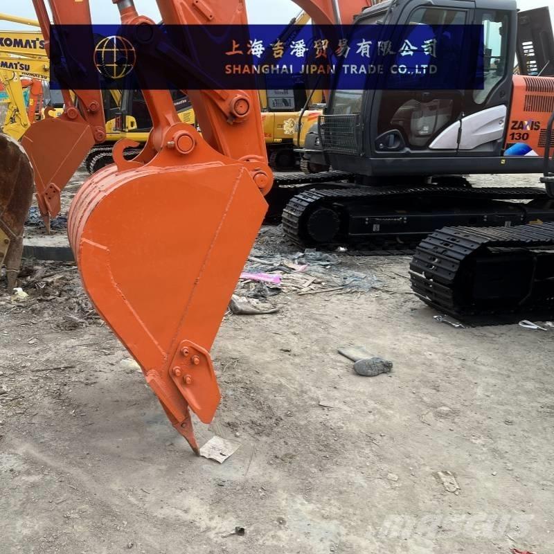 Hitachi ZX 130 Kāpurķēžu ekskavatori