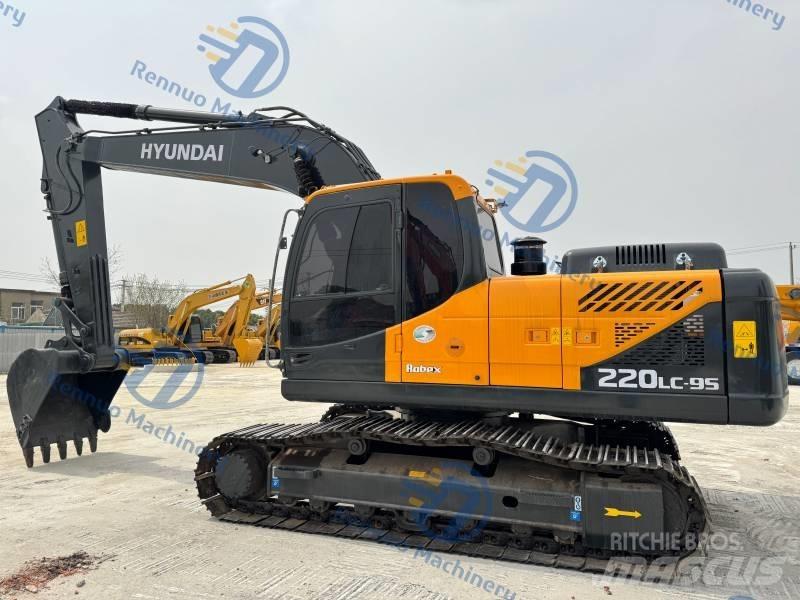 Hyundai R220LC-9S Kāpurķēžu ekskavatori