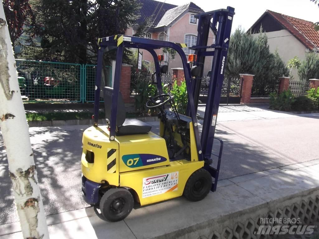 Komatsu FG07-3 LPG tehnika