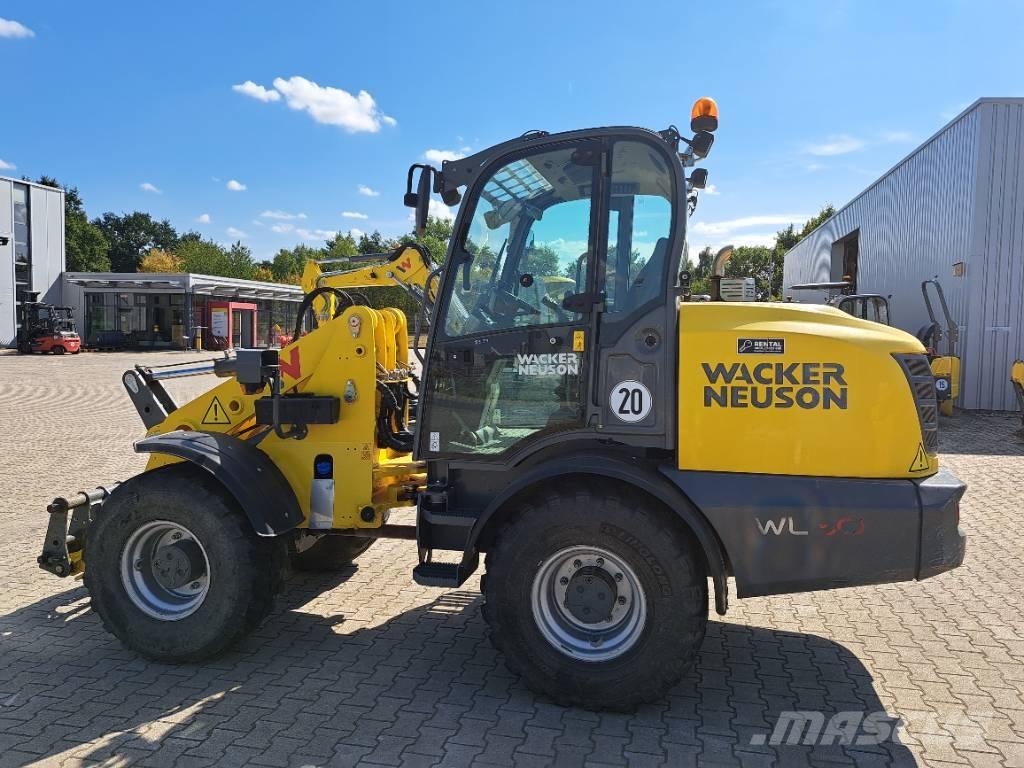 Wacker Neuson WL60 Iekrāvēji uz riteņiem