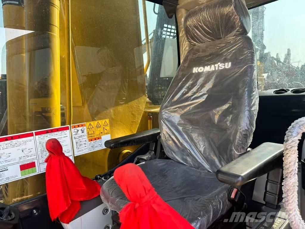 Komatsu PC 240 Kāpurķēžu ekskavatori