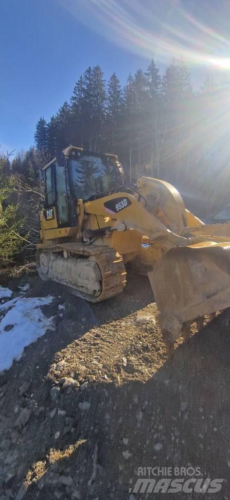 CAT 953 D Kāpurķēžu iekrāvēji