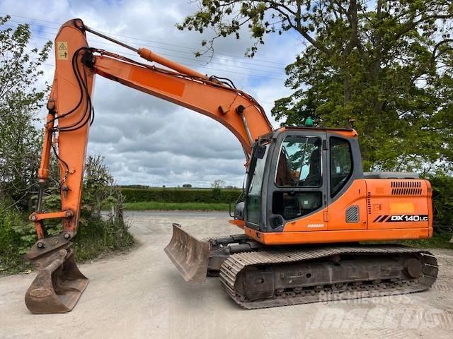Doosan DX 140 LC Kāpurķēžu ekskavatori