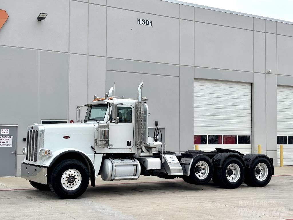 Peterbilt 388 Vilcēji