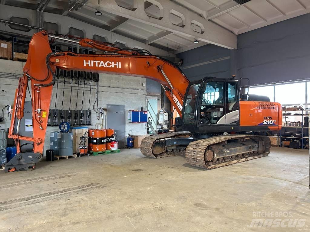 Hitachi ZX 210 LC-6 Kāpurķēžu ekskavatori
