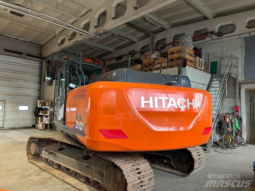 Hitachi ZX 210 LC-6 Kāpurķēžu ekskavatori