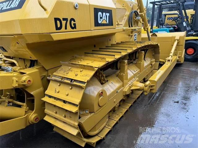CAT D 7 G Kāpurķēžu buldozeri