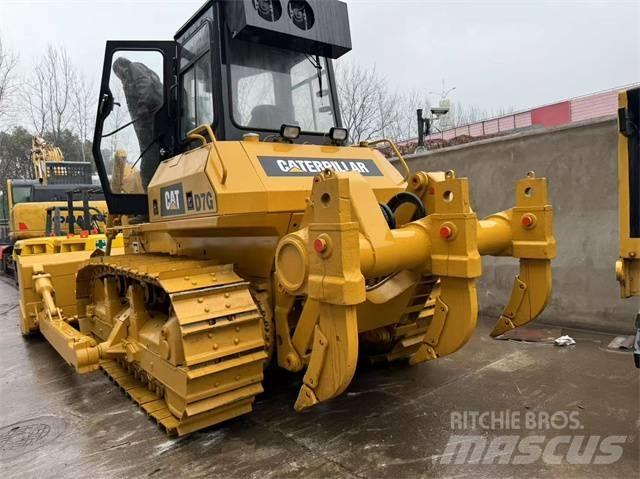 CAT D 7 G Kāpurķēžu buldozeri