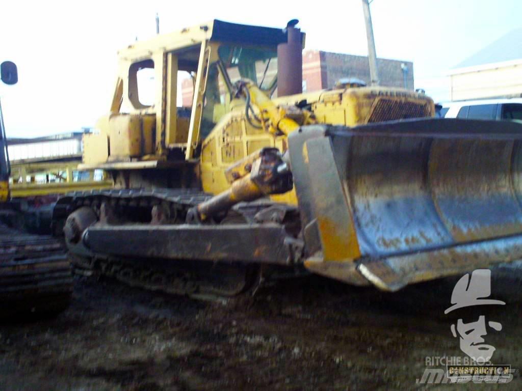 CAT D 8 K Kāpurķēžu buldozeri