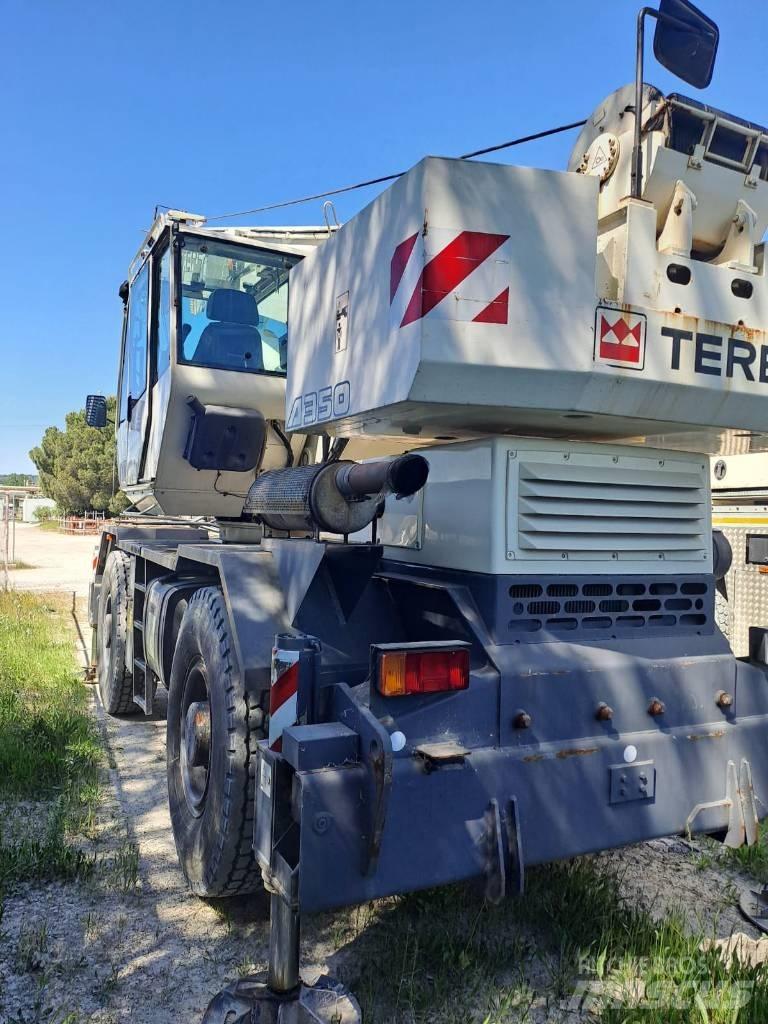 Terex A 350 Celtņi nelīdzenām virsmām
