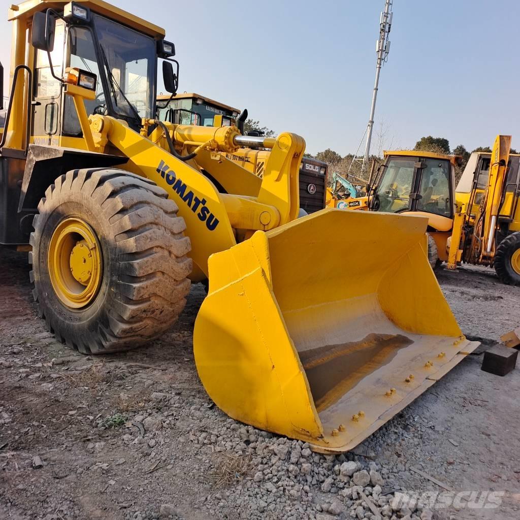 Komatsu WA470 Iekrāvēji uz riteņiem