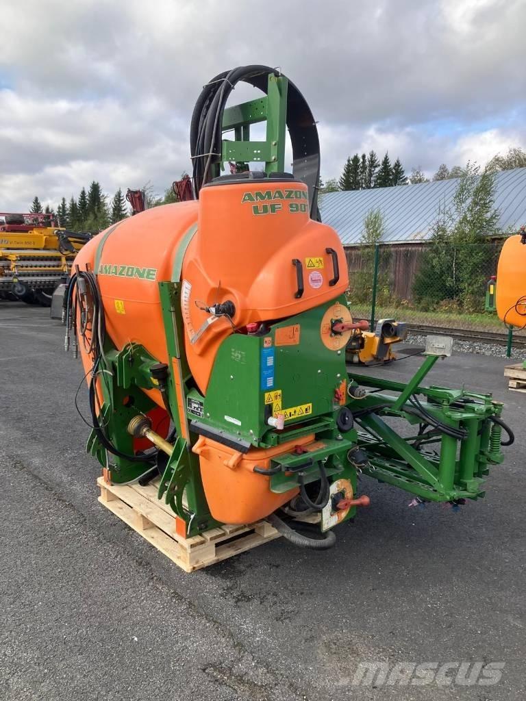 Amazone UF 901 Uzmontējamie miglotāji