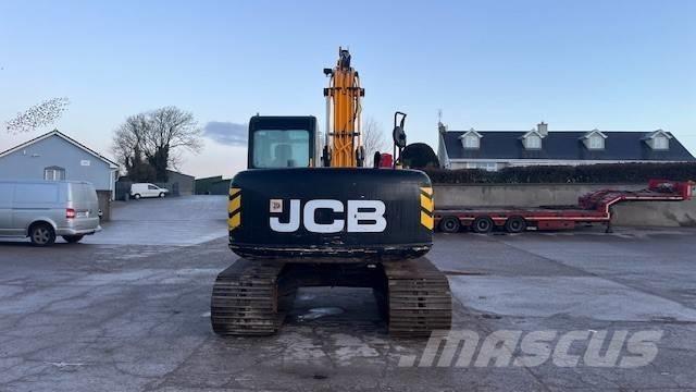 JCB JS 130 Kāpurķēžu ekskavatori