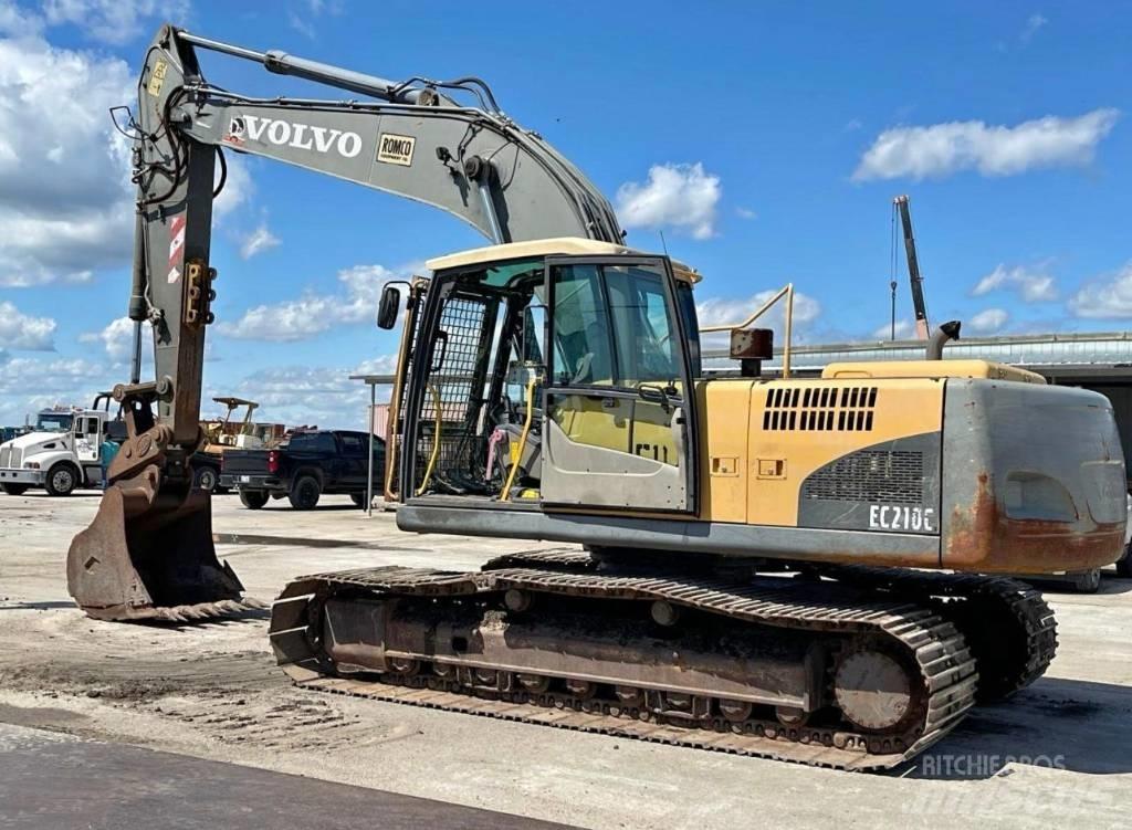 VOLVO 210CL Kāpurķēžu ekskavatori