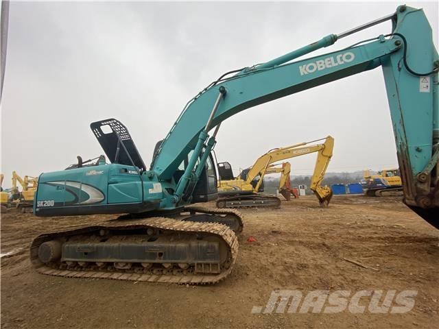 Kobelco SK 200 Kāpurķēžu ekskavatori
