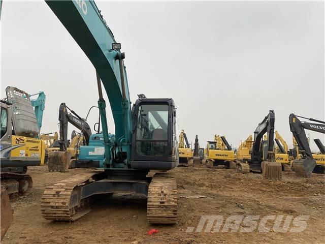 Kobelco SK 200 Kāpurķēžu ekskavatori