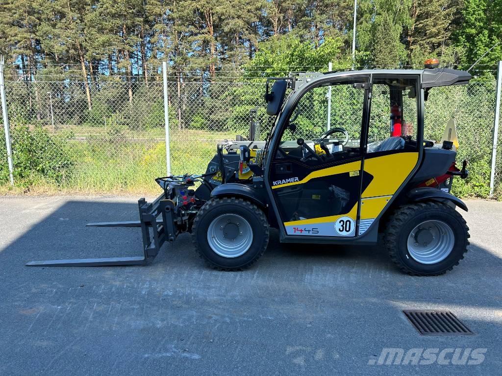 Kramer 1445 Teleskopiskie manipulatori