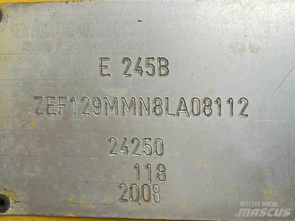 New Holland E245B Īpašie ekskavatori