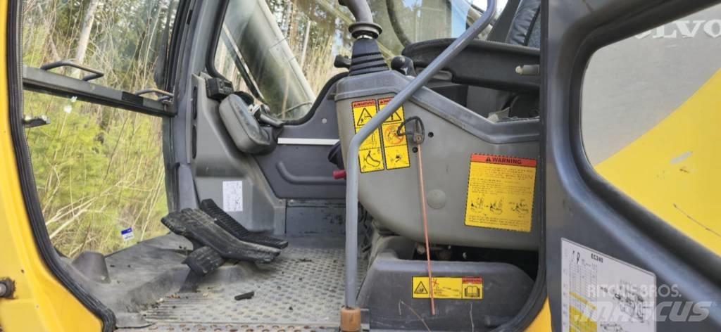 Volvo EC 240 LC Kāpurķēžu ekskavatori