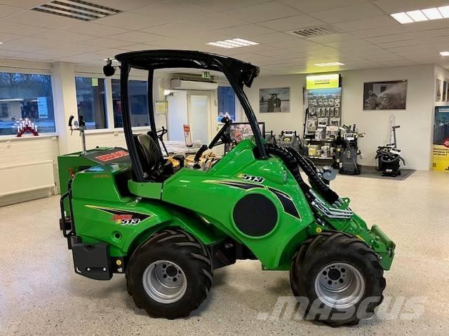 Avant E5-13 ( EL ) Lietoti riteņu kompaktiekrāvēji