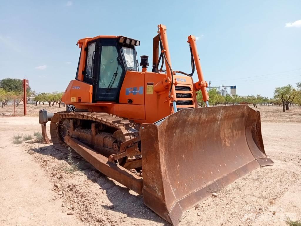 Fiat-Hitachi D 180 Kāpurķēžu buldozeri